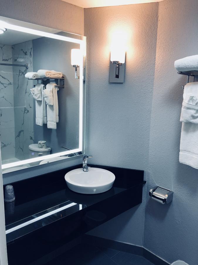 Berkshire Inn Pittsfield Dış mekan fotoğraf